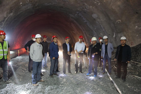 pg�ͽ�Ů��-(�ٷ���)�й���վ