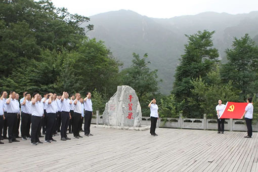 pgÉͽðÅ®Íõ-(¹Ù·½°æ)ÖйúÍøÕ¾